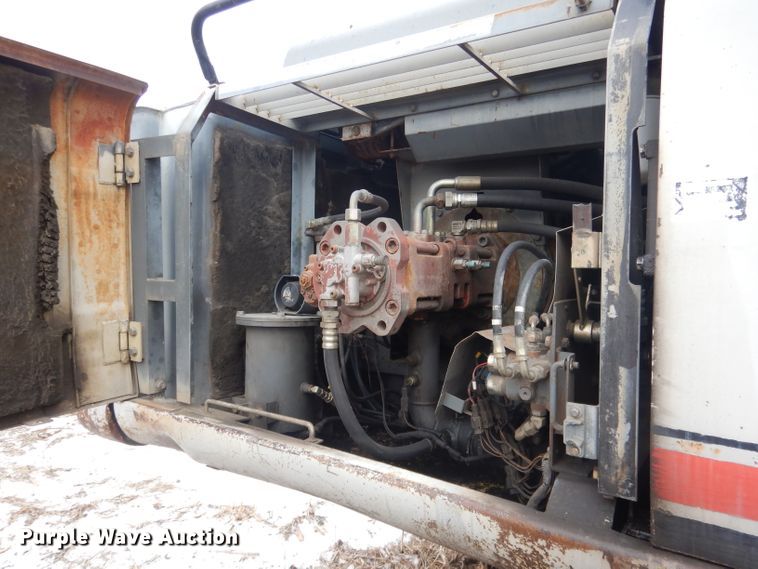 image for item FA9459 Link Belt 3400 Quantum  long reach excavator