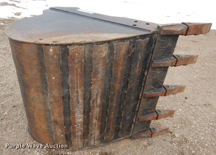 image for item FR9566 Caterpillar excavator bucket