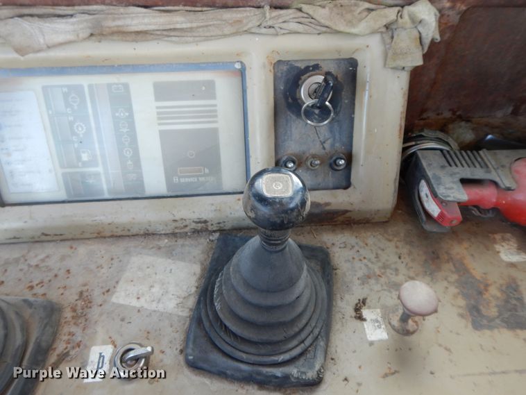 image for item GG9288 1988 Komatsu D135A-1  dozer