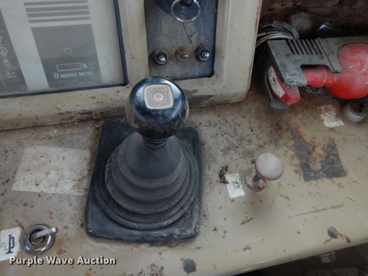 image for item GG9288 1988 Komatsu D135A-1  dozer