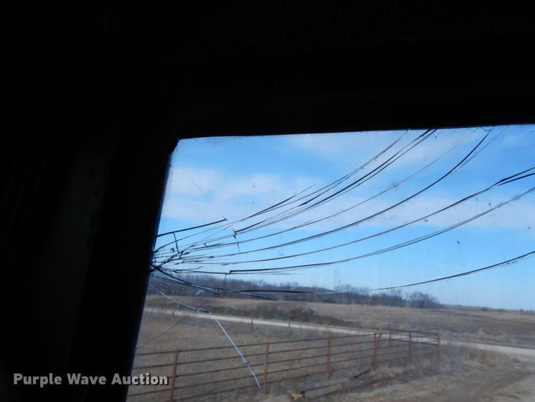 image for item GG9288 1988 Komatsu D135A-1  dozer