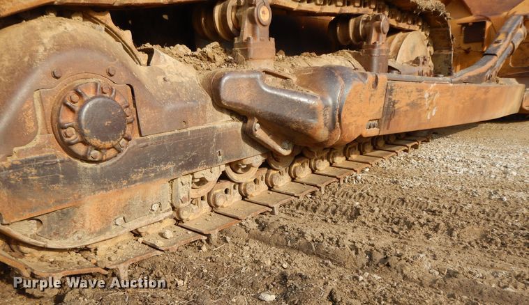 image for item GG9288 1988 Komatsu D135A-1  dozer