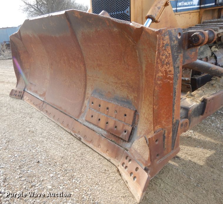 image for item GG9288 1988 Komatsu D135A-1  dozer