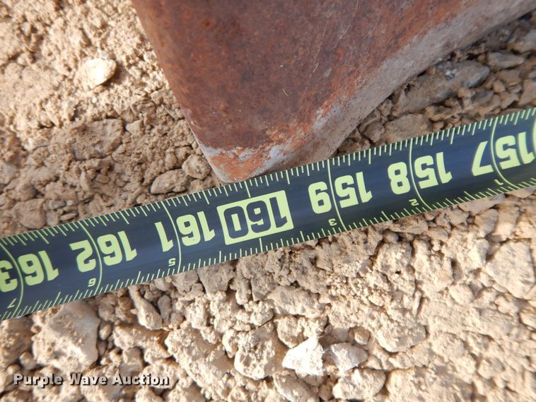 image for item GG9288 1988 Komatsu D135A-1  dozer