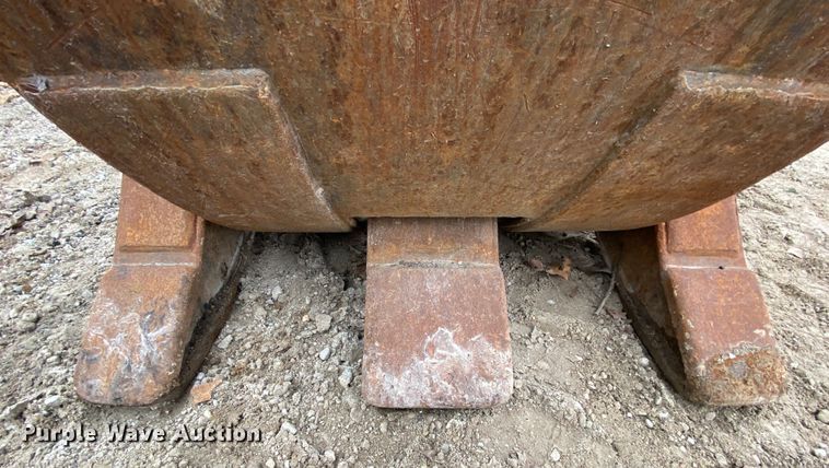 image for item HR9306 Geith  excavator grapple