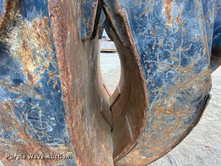 image for item HR9306 Geith  excavator grapple