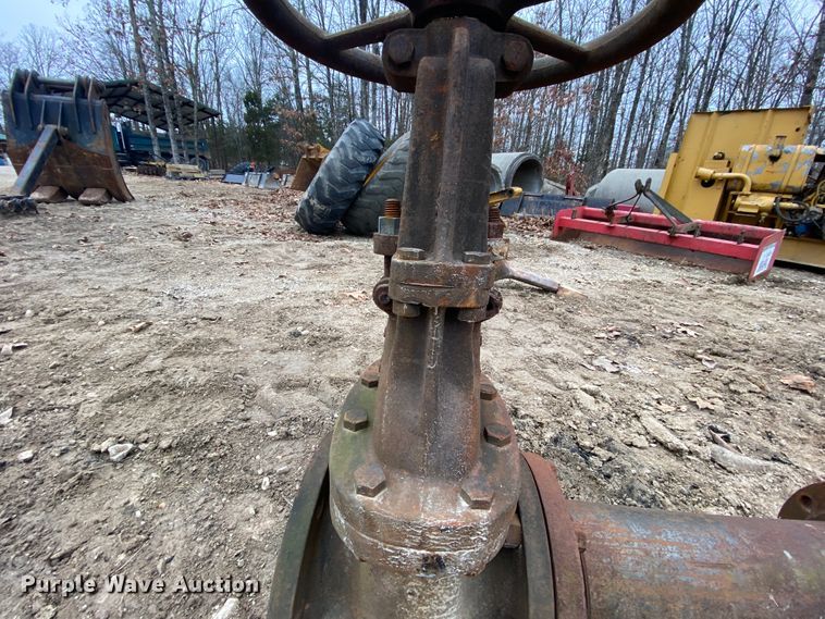 image for item HR9307 (3) gate valves