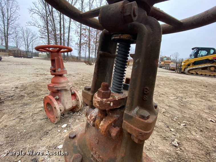 image for item HR9307 (3) gate valves