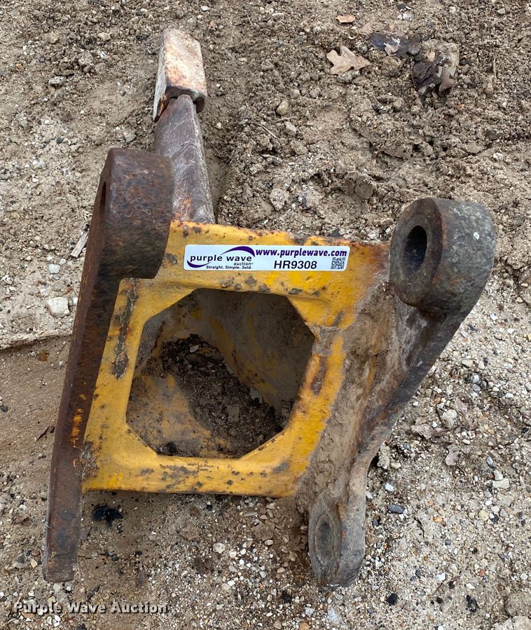image for item HR9308 Excavator ripper tooth