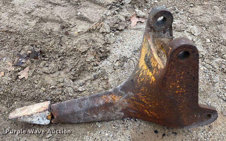 image for item HR9308 Excavator ripper tooth