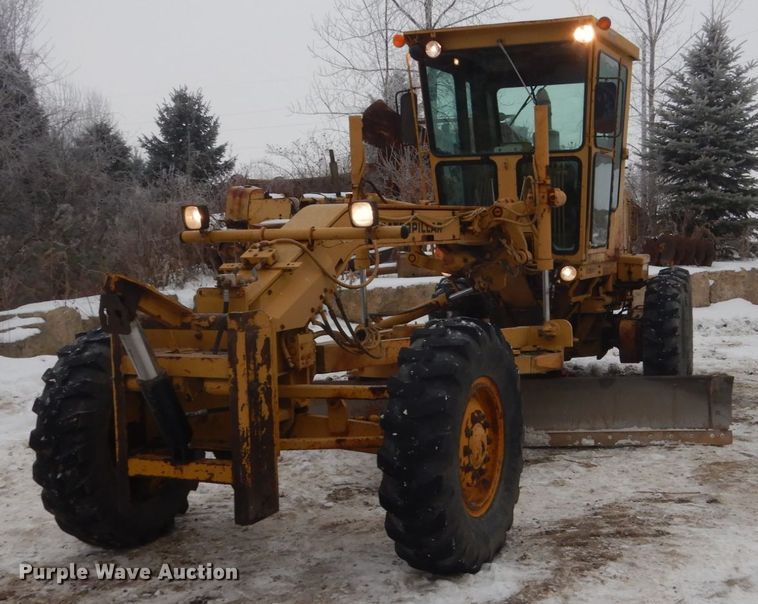 image for item HS9750 1982 Caterpillar 120G  motor grader