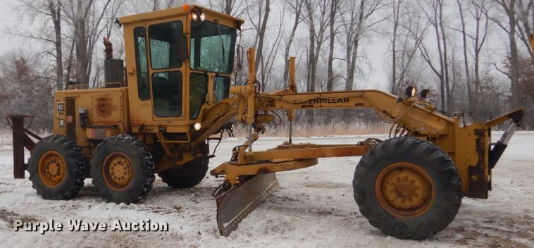 image for item HS9750 1982 Caterpillar 120G  motor grader