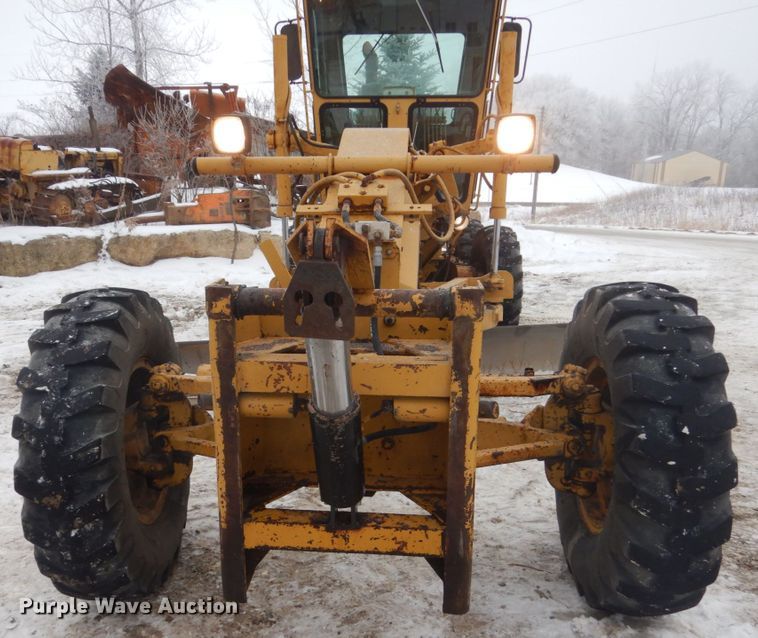 image for item HS9750 1982 Caterpillar 120G  motor grader