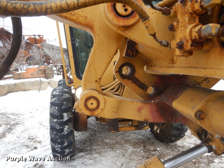 image for item HS9750 1982 Caterpillar 120G  motor grader