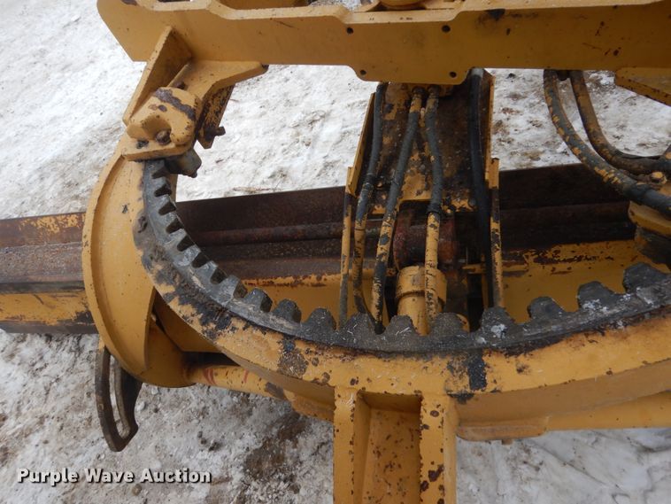 image for item HS9750 1982 Caterpillar 120G  motor grader