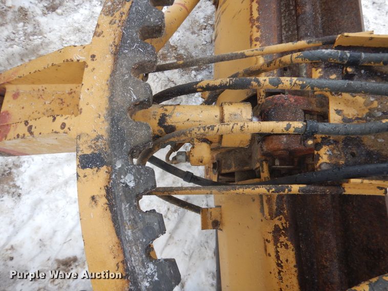 image for item HS9750 1982 Caterpillar 120G  motor grader