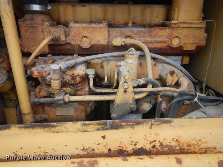 image for item HS9750 1982 Caterpillar 120G  motor grader