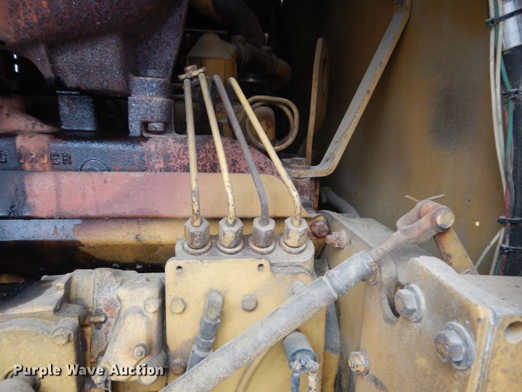 image for item HS9750 1982 Caterpillar 120G  motor grader