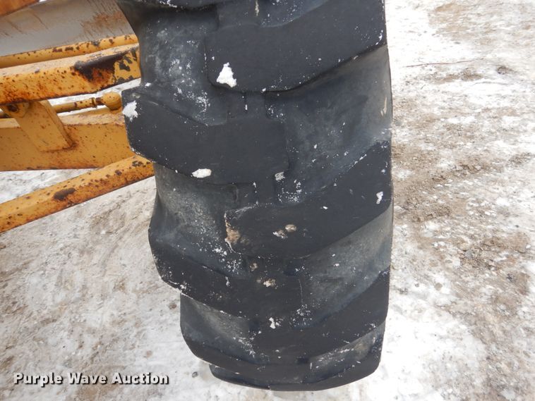 image for item HS9750 1982 Caterpillar 120G  motor grader