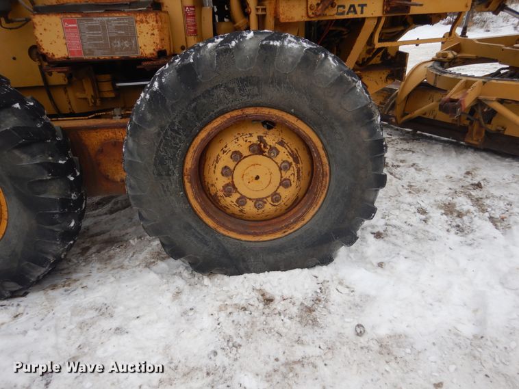 image for item HS9750 1982 Caterpillar 120G  motor grader