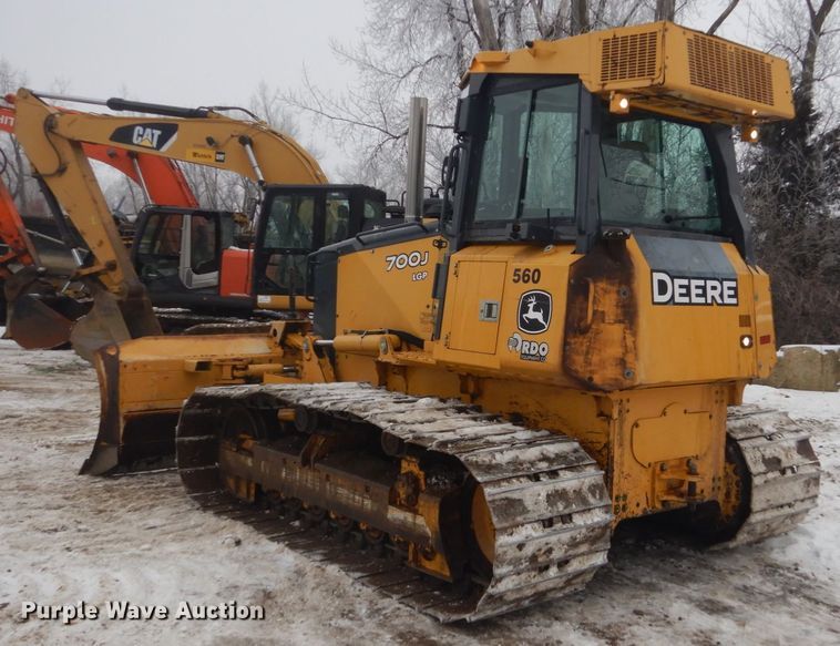 image for item HS9752 2011 John Deere 700J LGP  dozer