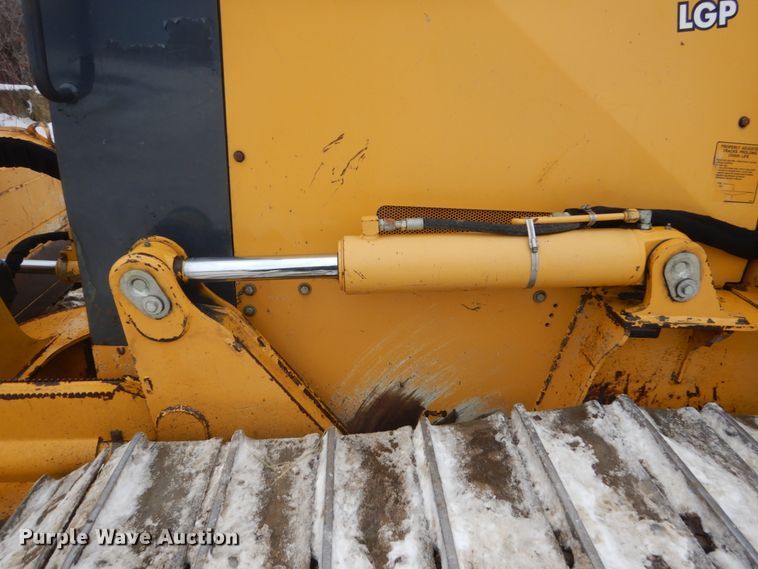 image for item HS9752 2011 John Deere 700J LGP  dozer