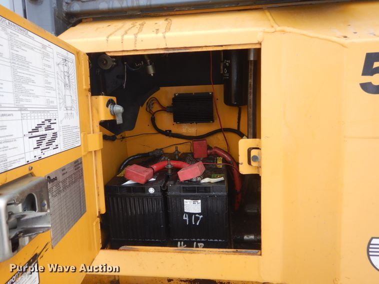 image for item HS9752 2011 John Deere 700J LGP  dozer