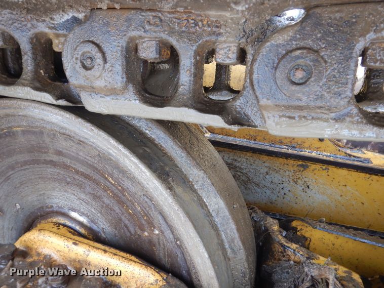 image for item HS9752 2011 John Deere 700J LGP  dozer