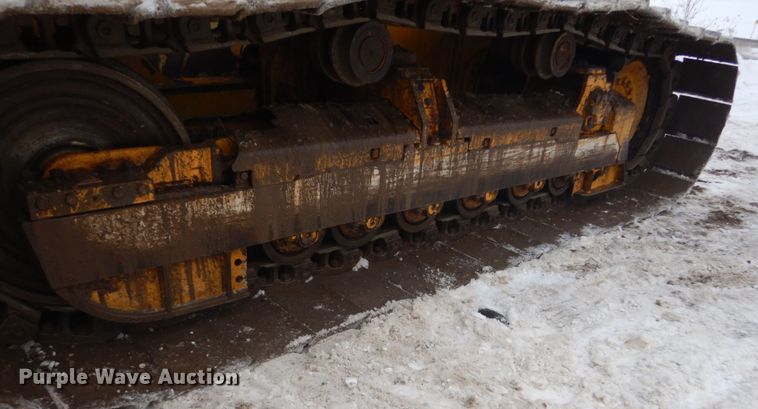 image for item HS9752 2011 John Deere 700J LGP  dozer