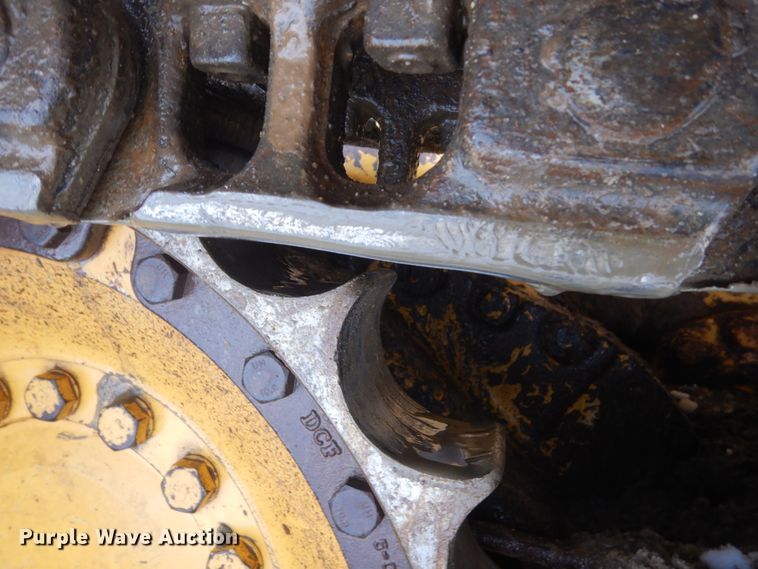 image for item HS9752 2011 John Deere 700J LGP  dozer