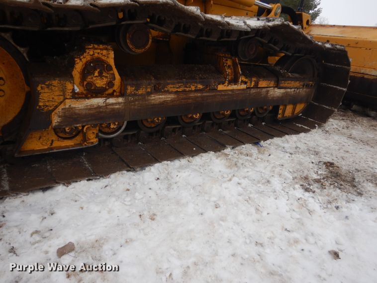 image for item HS9752 2011 John Deere 700J LGP  dozer