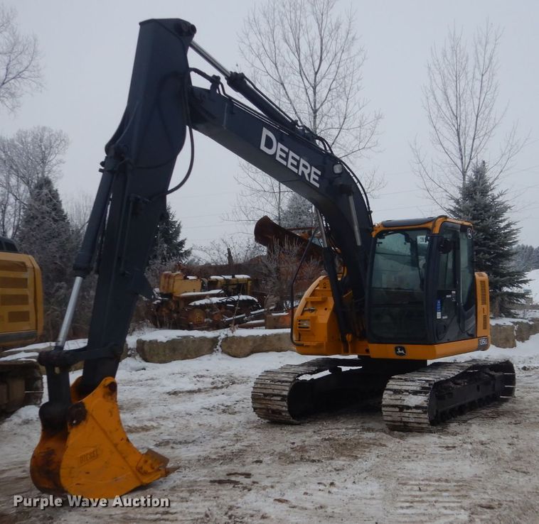 image for item HS9755 2014 John Deere 135G  excavator