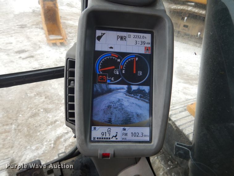 image for item HS9755 2014 John Deere 135G  excavator