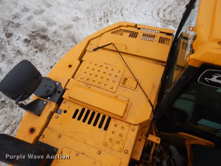 image for item HS9755 2014 John Deere 135G  excavator