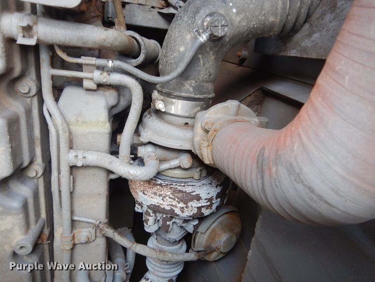 image for item HS9755 2014 John Deere 135G  excavator