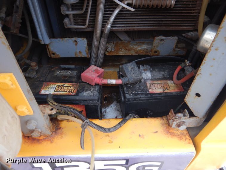 image for item HS9755 2014 John Deere 135G  excavator