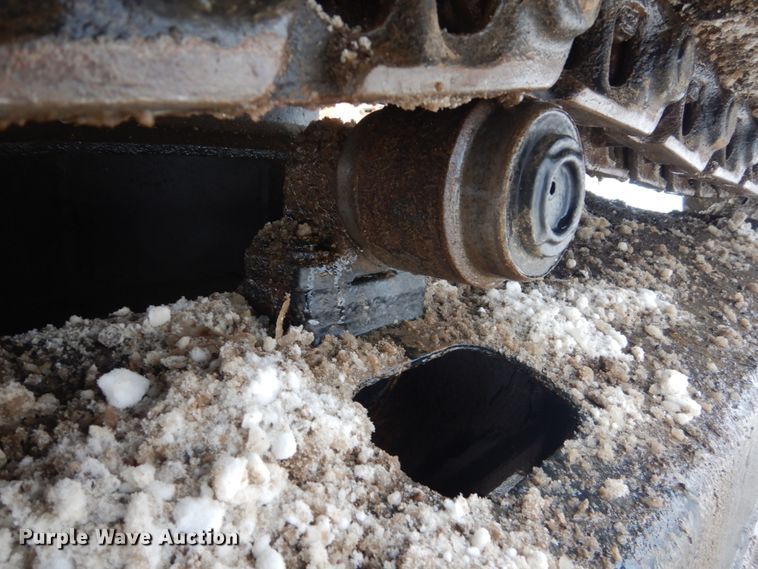 image for item HS9755 2014 John Deere 135G  excavator