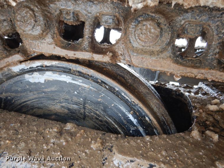 image for item HS9755 2014 John Deere 135G  excavator