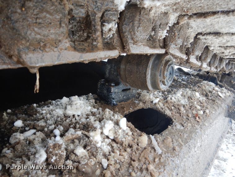 image for item HS9755 2014 John Deere 135G  excavator