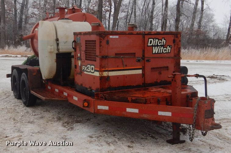 image for item HS9756 2009 Ditch Witch FX30  vacuum excavator