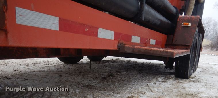 image for item HS9756 2009 Ditch Witch FX30  vacuum excavator