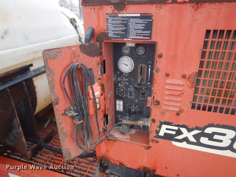 image for item HS9756 2009 Ditch Witch FX30  vacuum excavator