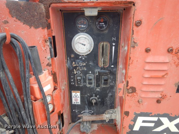 image for item HS9756 2009 Ditch Witch FX30  vacuum excavator