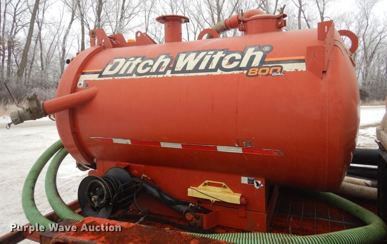 image for item HS9756 2009 Ditch Witch FX30  vacuum excavator