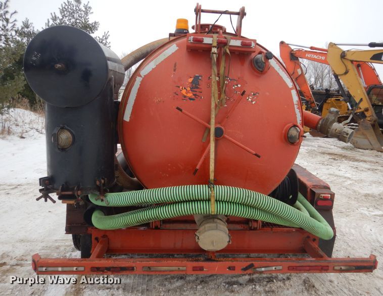 image for item HS9756 2009 Ditch Witch FX30  vacuum excavator