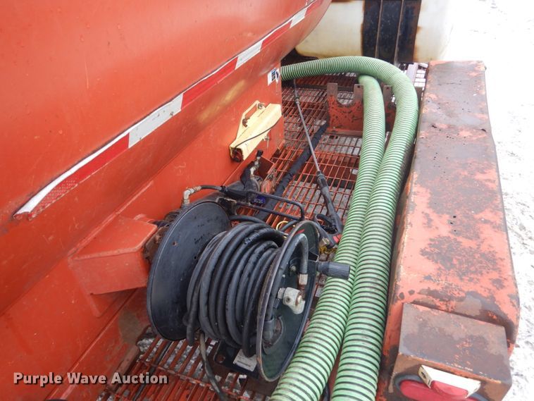 image for item HS9756 2009 Ditch Witch FX30  vacuum excavator