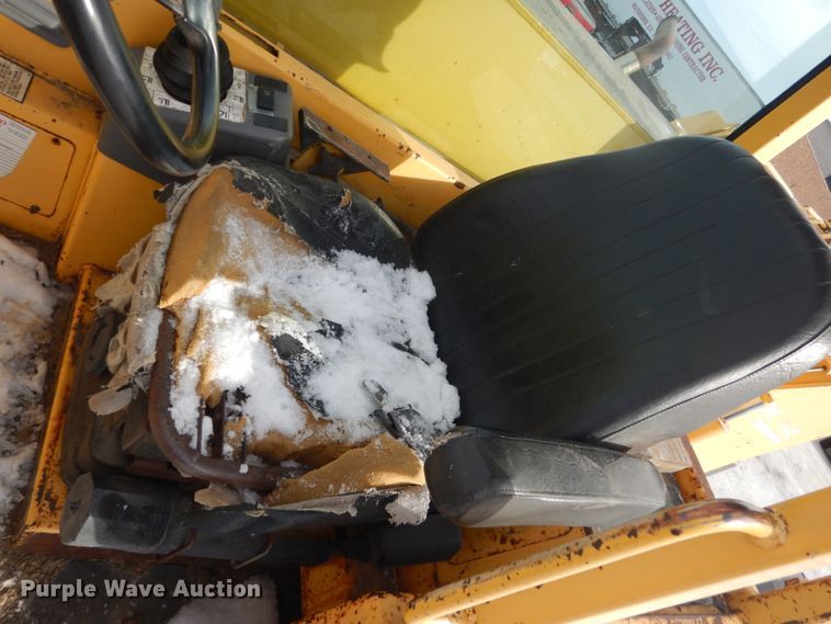 image for item HS9760 Gehl DL-6L  telehandler