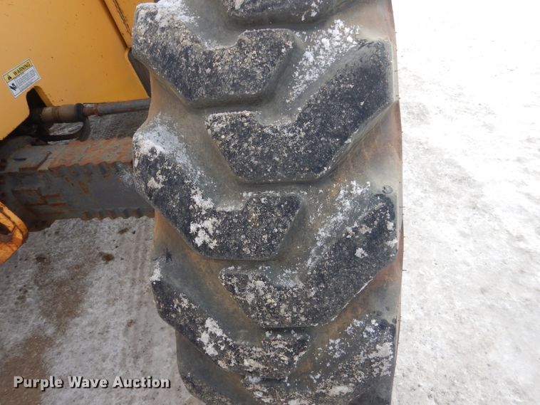 image for item HS9760 Gehl DL-6L  telehandler