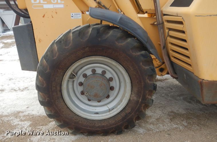 image for item HS9760 Gehl DL-6L  telehandler