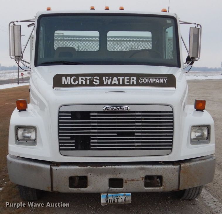 image for item HU9991 1999 Freightliner FL60  utility / service truck